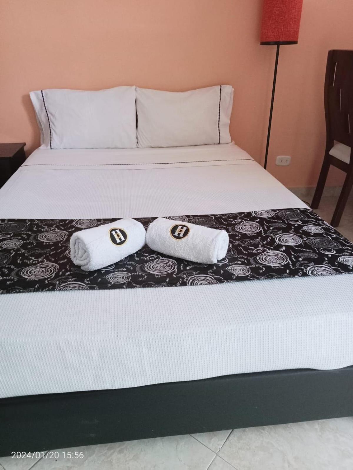 Hotel Dorado Real Fusagasugá Exteriör bild